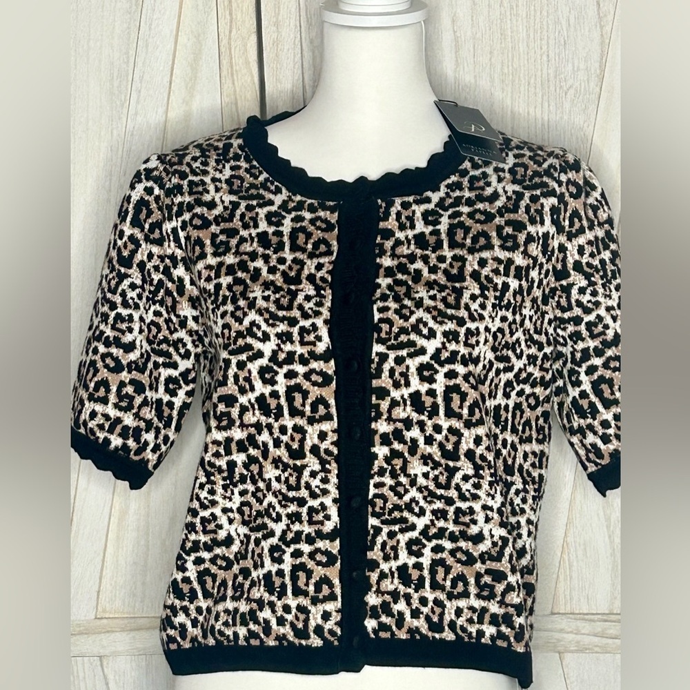 Adrianna Papell NWT Short sleeve leopard Knit Cardigan size med cozy layering - Picture 3 of 11